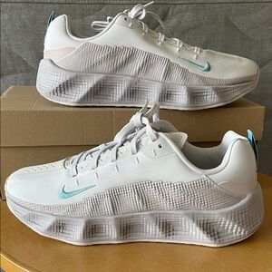 Brand new! Nike Ava Rover (GS) Vast Grey Women Girls Sneakers